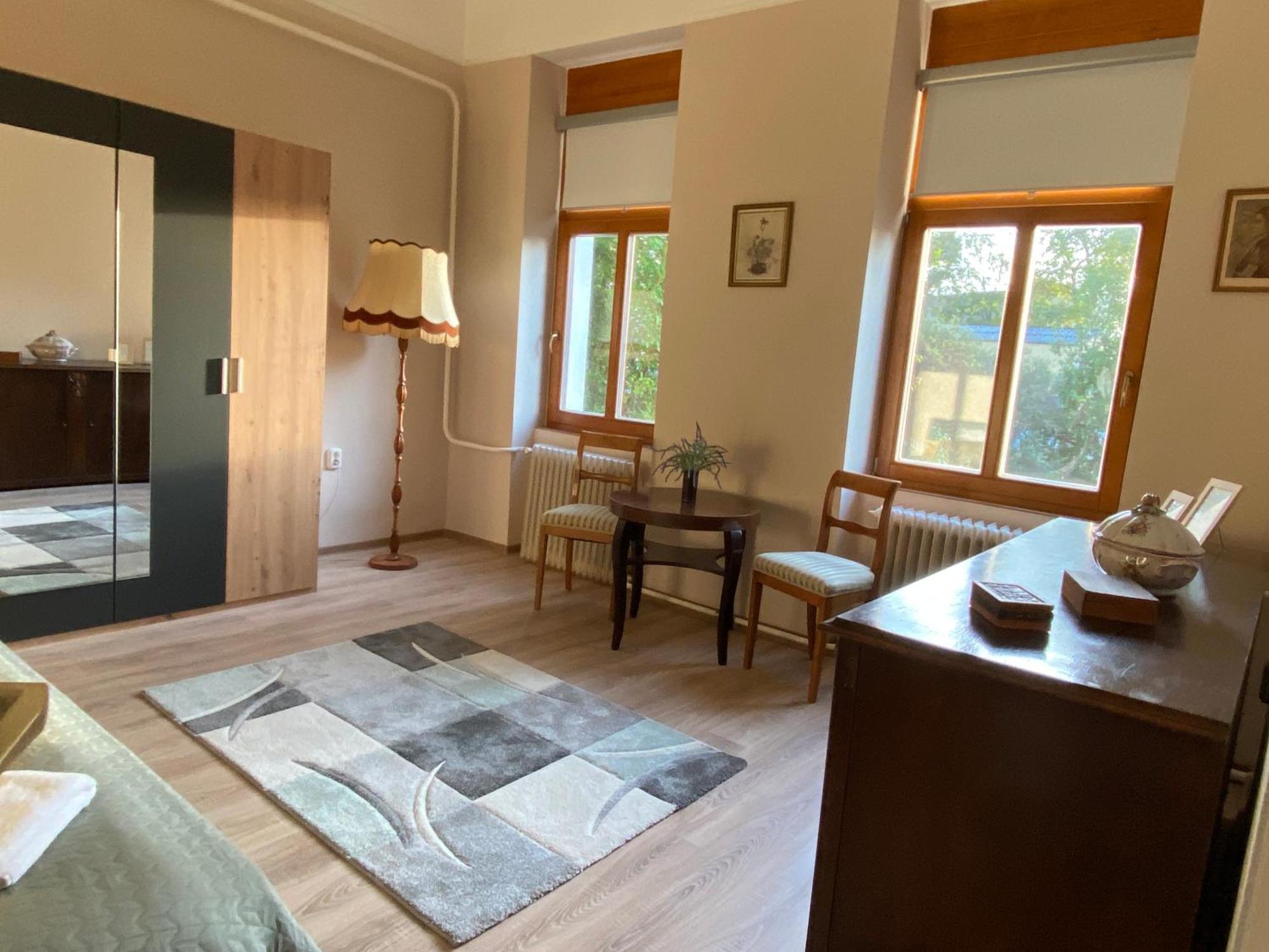Villa Flora Kiskunmajsa Luaran gambar